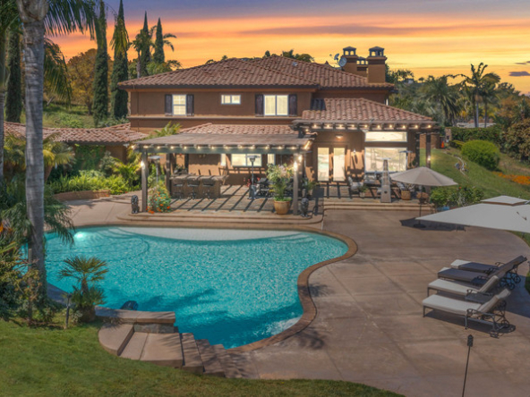 Bonsall, CA estate for sale with pool